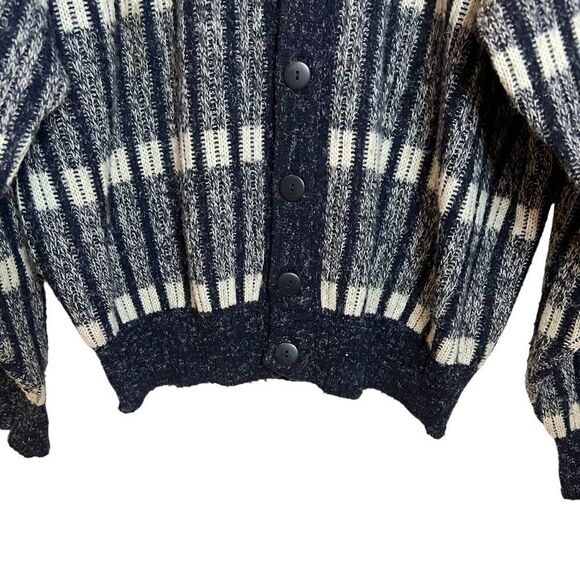 Sears the mens store blue cardigan. Size small/ 36 - Picture 7 of 10